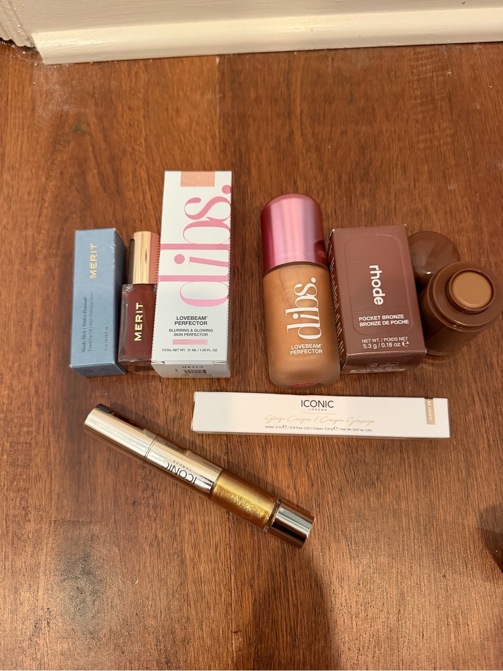 Merit, dibs, Rhode, and iconic London